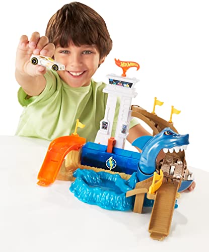 Color Shifters Sharkport Showdown Amazon Exclusive - Indoor Racing Activity Set