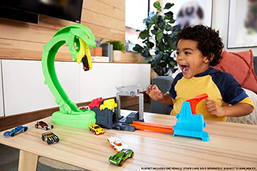 Deals Toxic Snake Strike Challenge Play Set With Slime For Kids 5 Years Old & Up Includes One 1:64 Scale Hot Wheels Vehicle Connects To Other Sets Single Or Multicar Play - Indoor Racing Activity Set